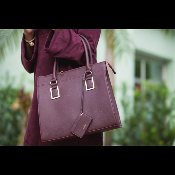 Aldo Handbags - ❣️ Burgundy Aldo handbag, brand new never used!
